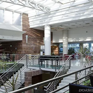 4* Отель Vip Executive Entrecampos & Conference